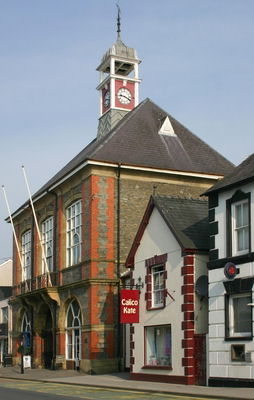 Calico Kate and Lampeter Town Hall